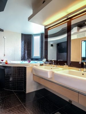 Luxury Spa Suite (14)